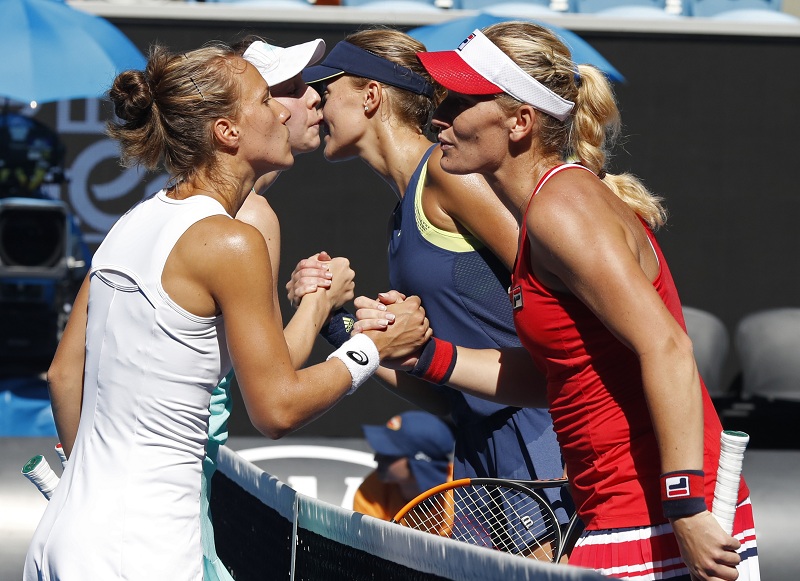 Нина Стојановић и Викторија Голубић без пласмана у четвртфинале дублова у Мелбурну